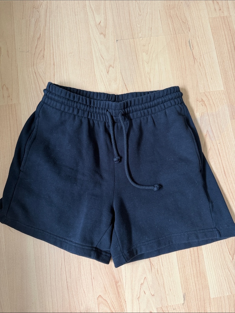 Aritzia TNA shorts
